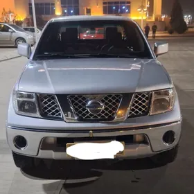 Nissan Navara 2012
