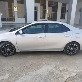 Toyota Corolla 2014