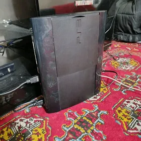 PLAYSTATION 3 SUPER SLIM AREND