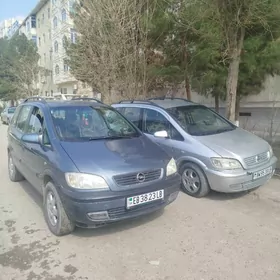 Opel Zafira 2001