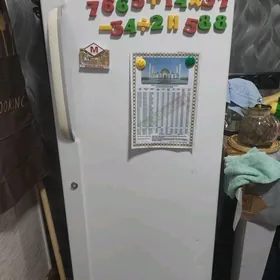 холодильник LG