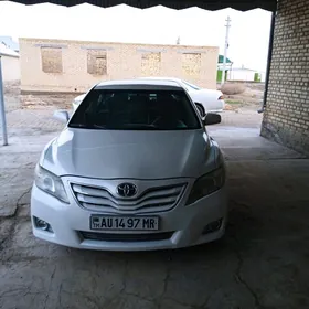 Toyota Camry 2011