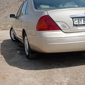 Toyota Avalon 2000