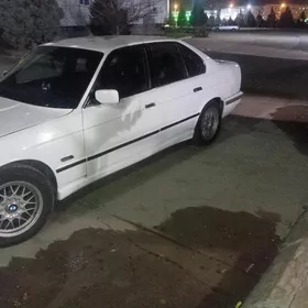 BMW 525 1992