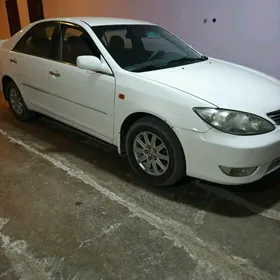 Toyota Camry 2005