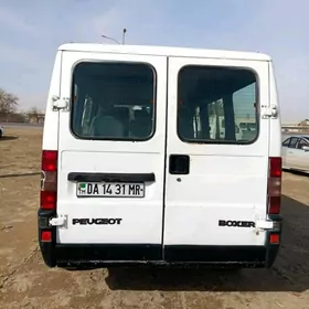 Ford Transit Cargo Van 1996