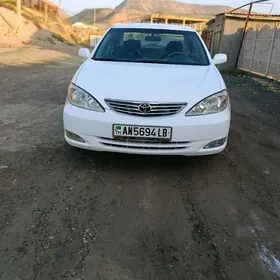 Toyota Camry 2003