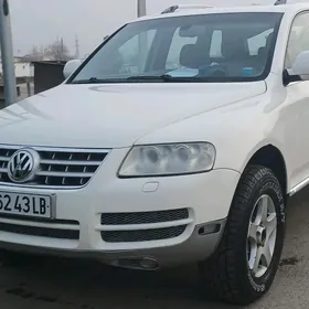 Volkswagen Touareg 2004