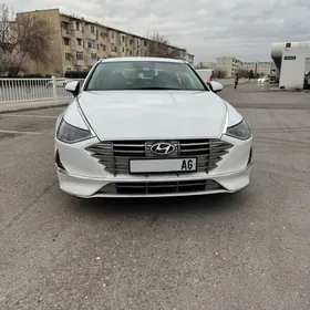 Hyundai Sonata 2020