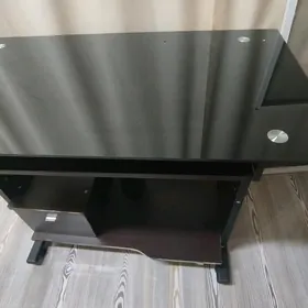 журнальный столик