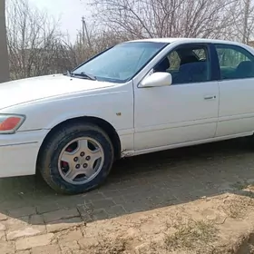 Toyota Camry 1999