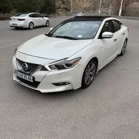 Nissan Maxima 2018