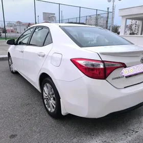 Toyota Corolla 2015