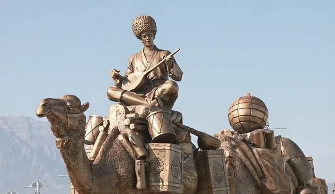 Gurbanguly Berdimuhamedow Arkadag şäherindäki seýilgähiň gurluşygy boýunça belliklerini aýtdy