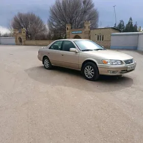 Toyota Camry 1999