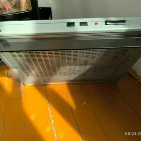 Вытяжка кухонная