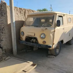 UAZ 2206 1982