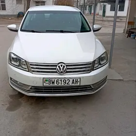 Volkswagen Passat 2012