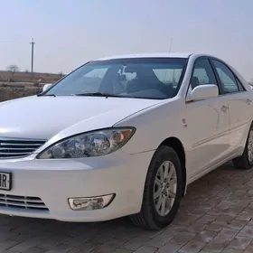 Toyota Camry 2004