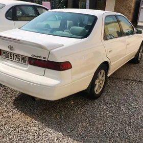 Toyota Camry 1998