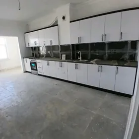  Ànew Panelka 3 komnat 132 k