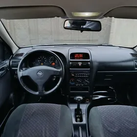 Opel Astra 2002