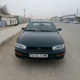 Toyota Camry 1993
