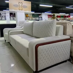 Diwan troýka.Тройка диван