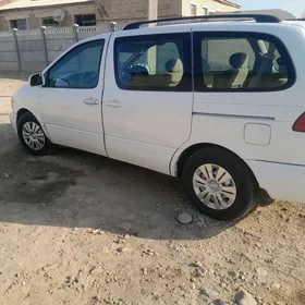 Toyota Sienna 2002