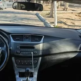 Nissan Sentra 2012
