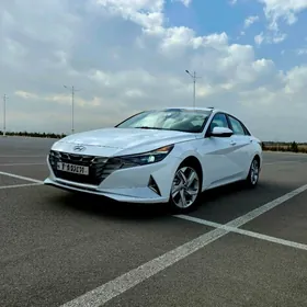 Hyundai Elantra 2021