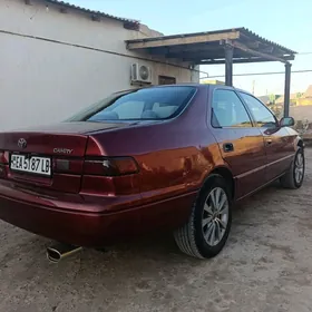 Toyota Camry 1999
