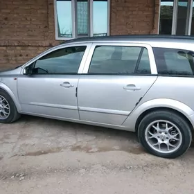 Opel Astra 2005