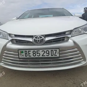 Toyota Camry 2016