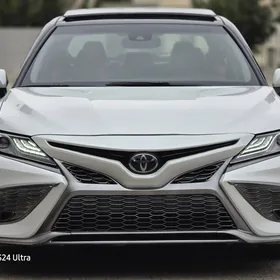 Toyota Camry 2020