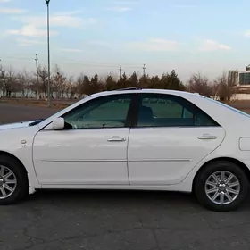 Toyota Camry 2003