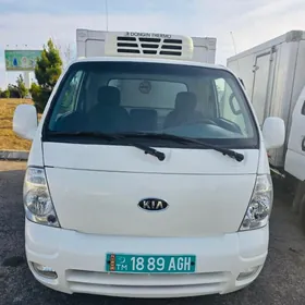 Kia Bongo 2011