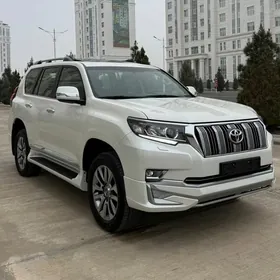 Toyota Land Cruiser Prado 2023