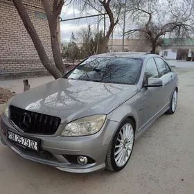 Mercedes-Benz C300 2009
