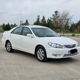 Toyota Camry 2003