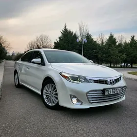 Toyota Avalon 2013