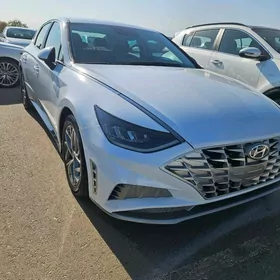 Hyundai Sonata 2022