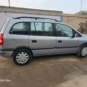 Opel Zafira 1999
