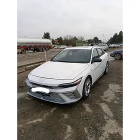 Hyundai Elantra 2025