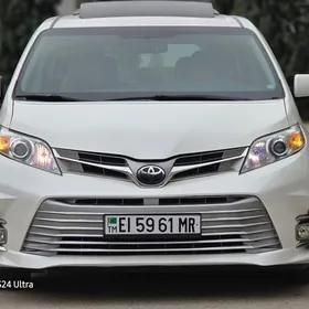 Toyota Sienna 2017