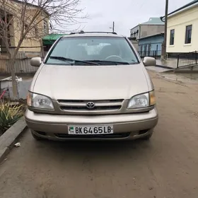 Toyota Sienna 1998