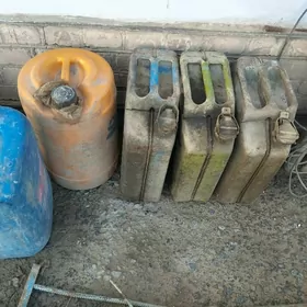 kanistr канистра