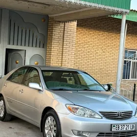 Toyota Camry 2003