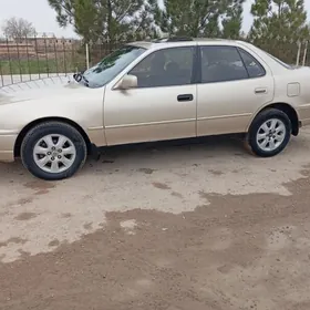 Toyota Camry 1995