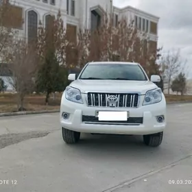 Toyota Land Cruiser Prado 2010